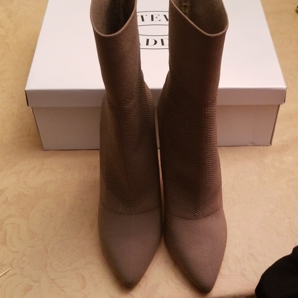 SOLD...NIB STEVE MADDEN CENTURY MESH BOOTIE 8.5 - Picture 5 of 8